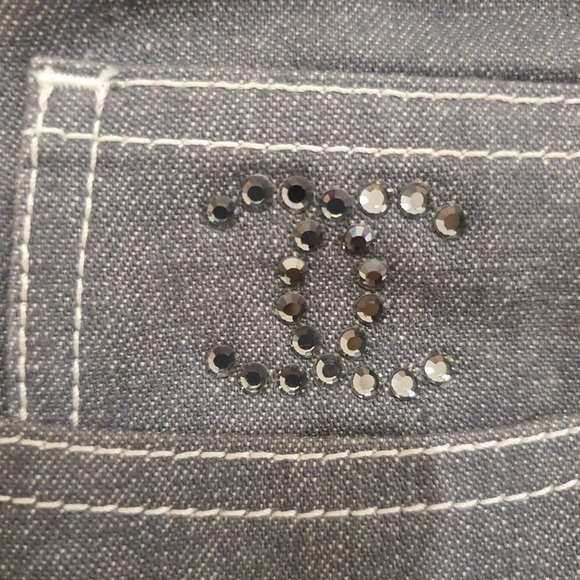 S42 Authentic Chanel Jeans - Picture 2 of 3
